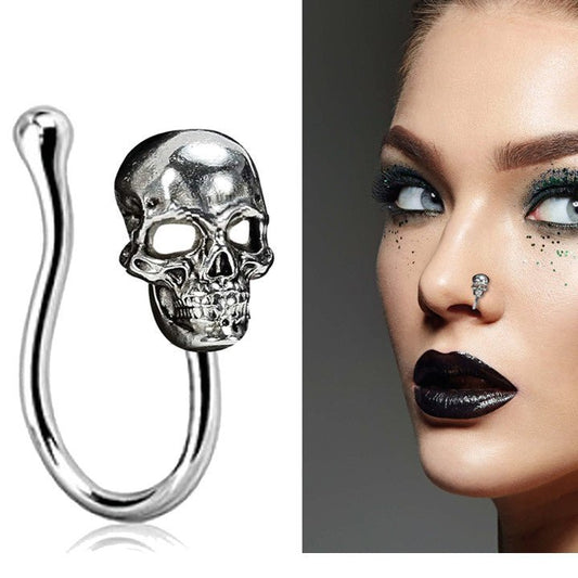 Piercing Nariz de Calavera